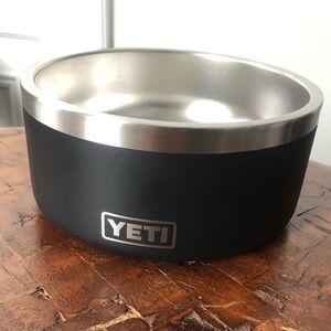 YETI “boomer” pet bowl